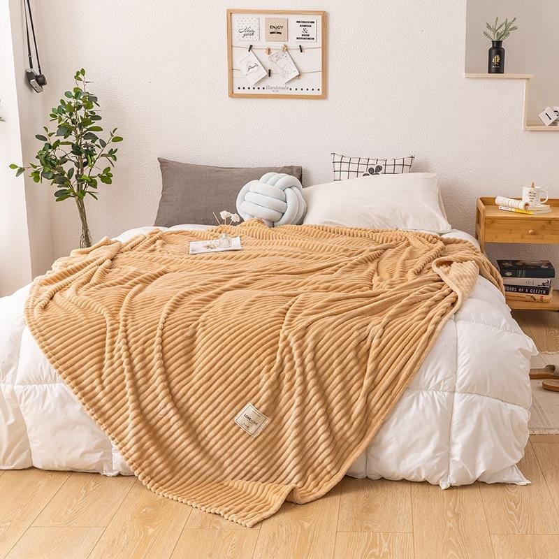 Warm Velvet Throw Blanket