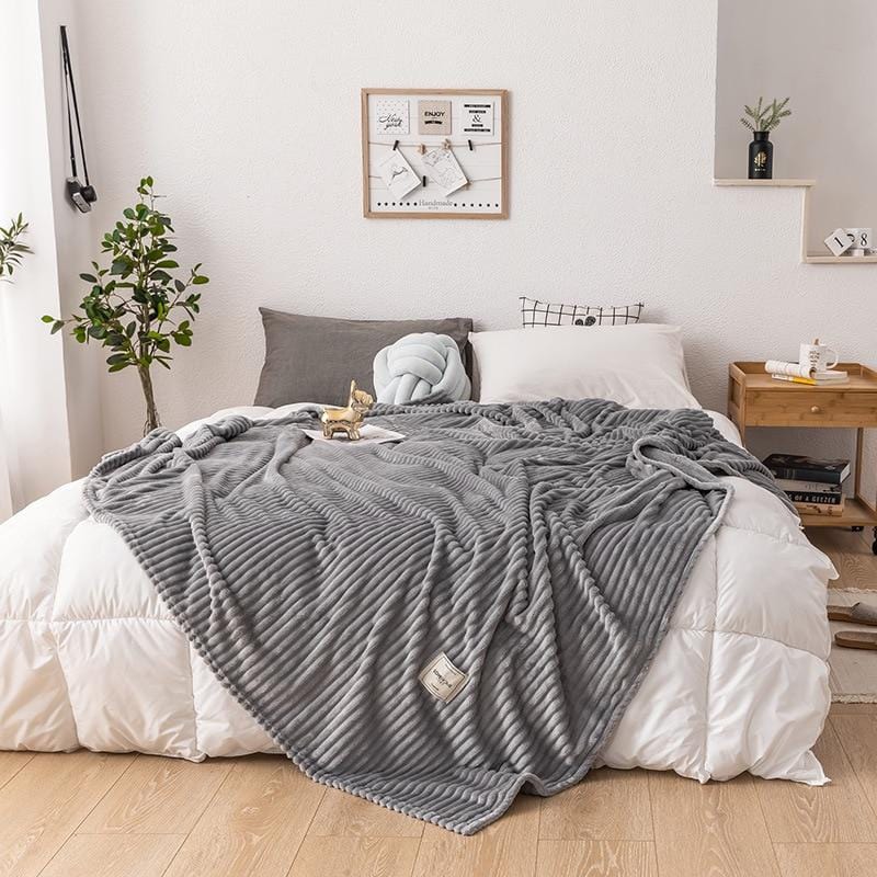 Warm Velvet Throw Blanket