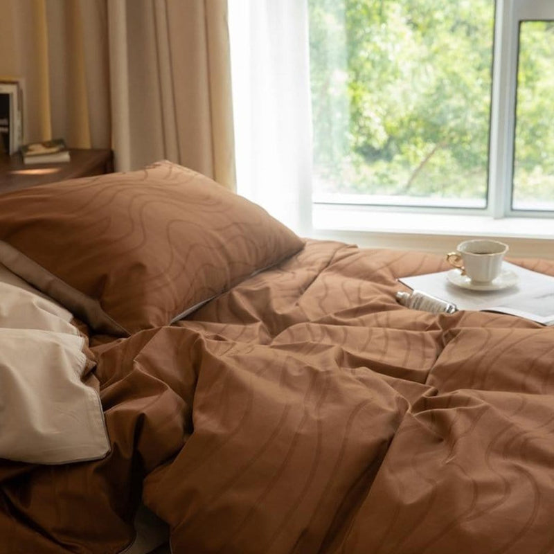 Strongsville Reversible Duvet Cover Set