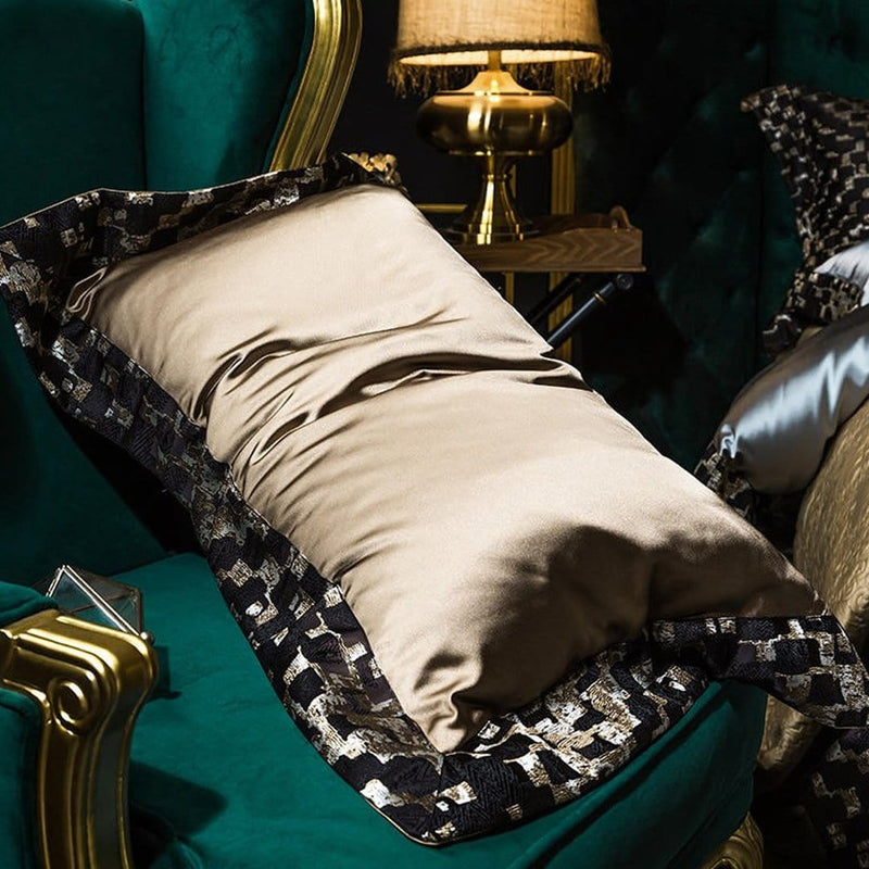 Applique Luxury Duvet Cover Set