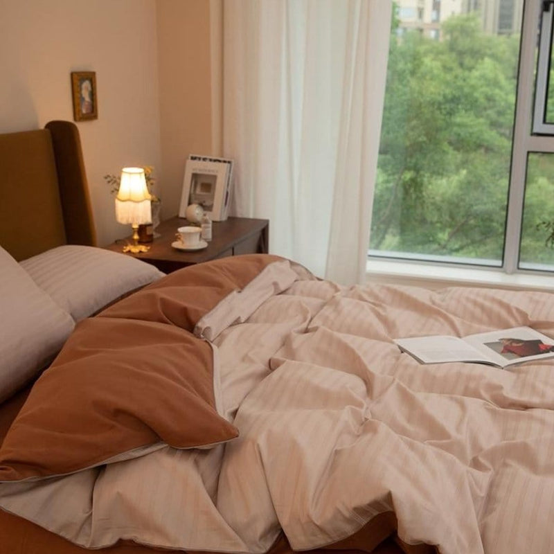Strongsville Reversible Duvet Cover Set