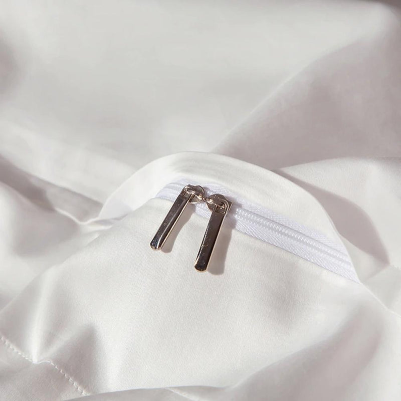 Egyptian White Duvet Cover & Sheet Set